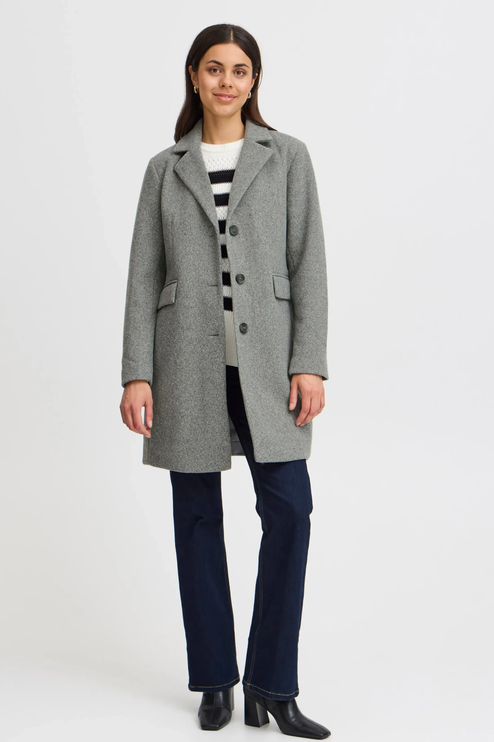 FRPAIGE Outerwear