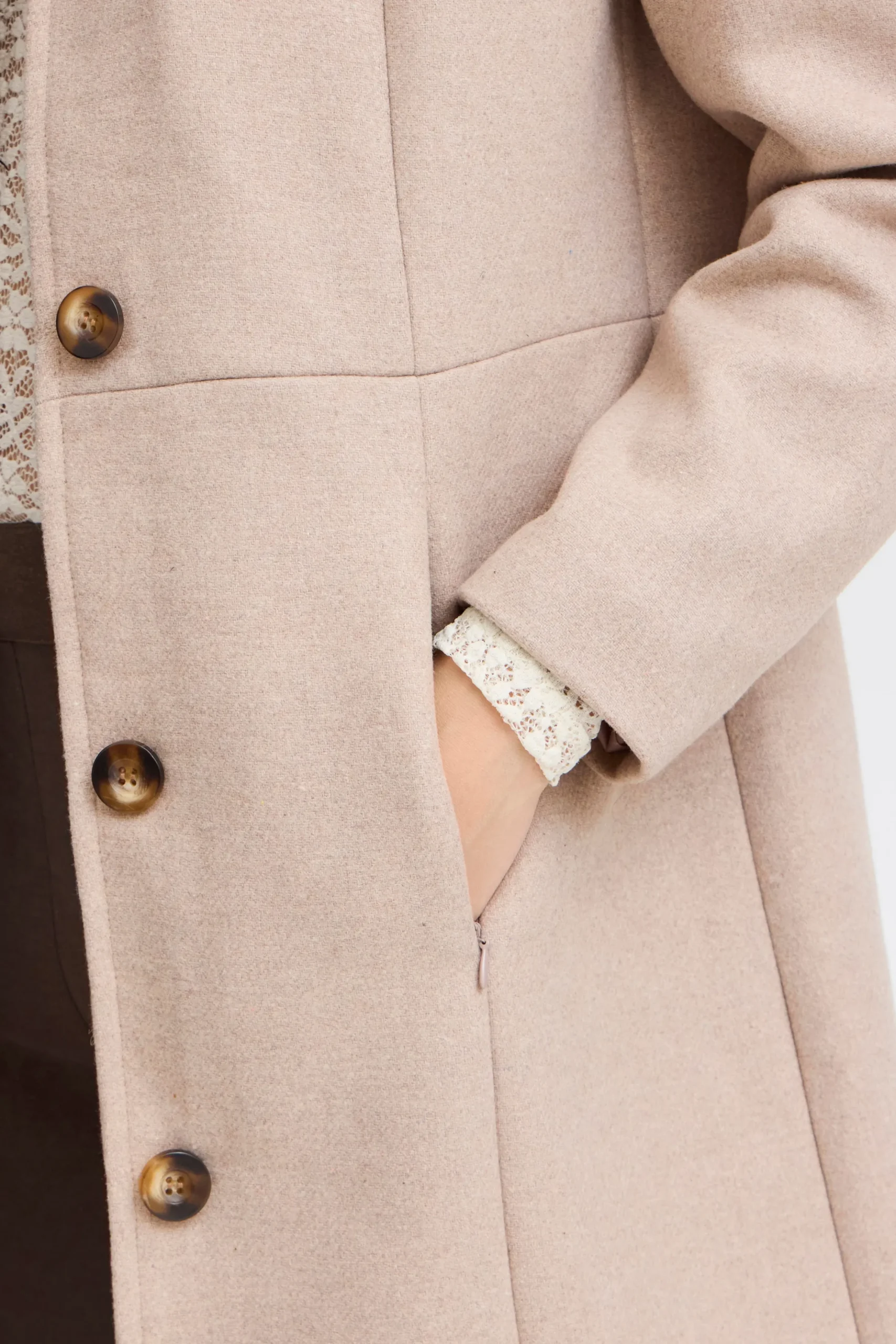 FRPENELOPE Outerwear