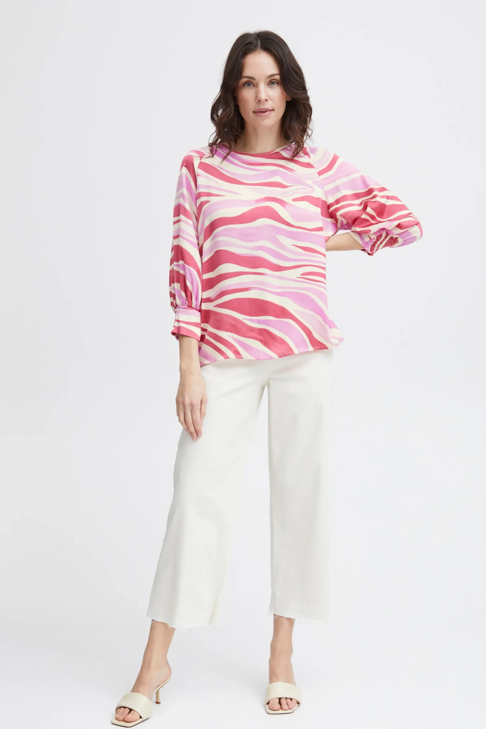 FRZENA Blouse