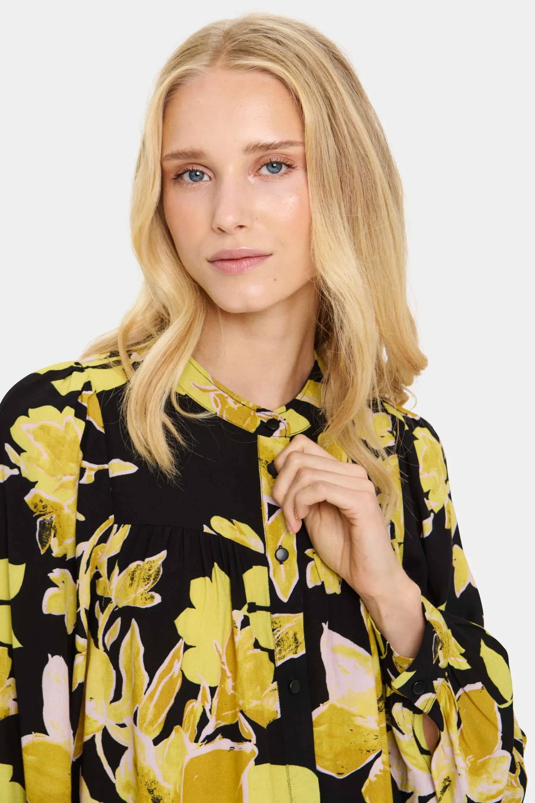 GraceSZ Blouse