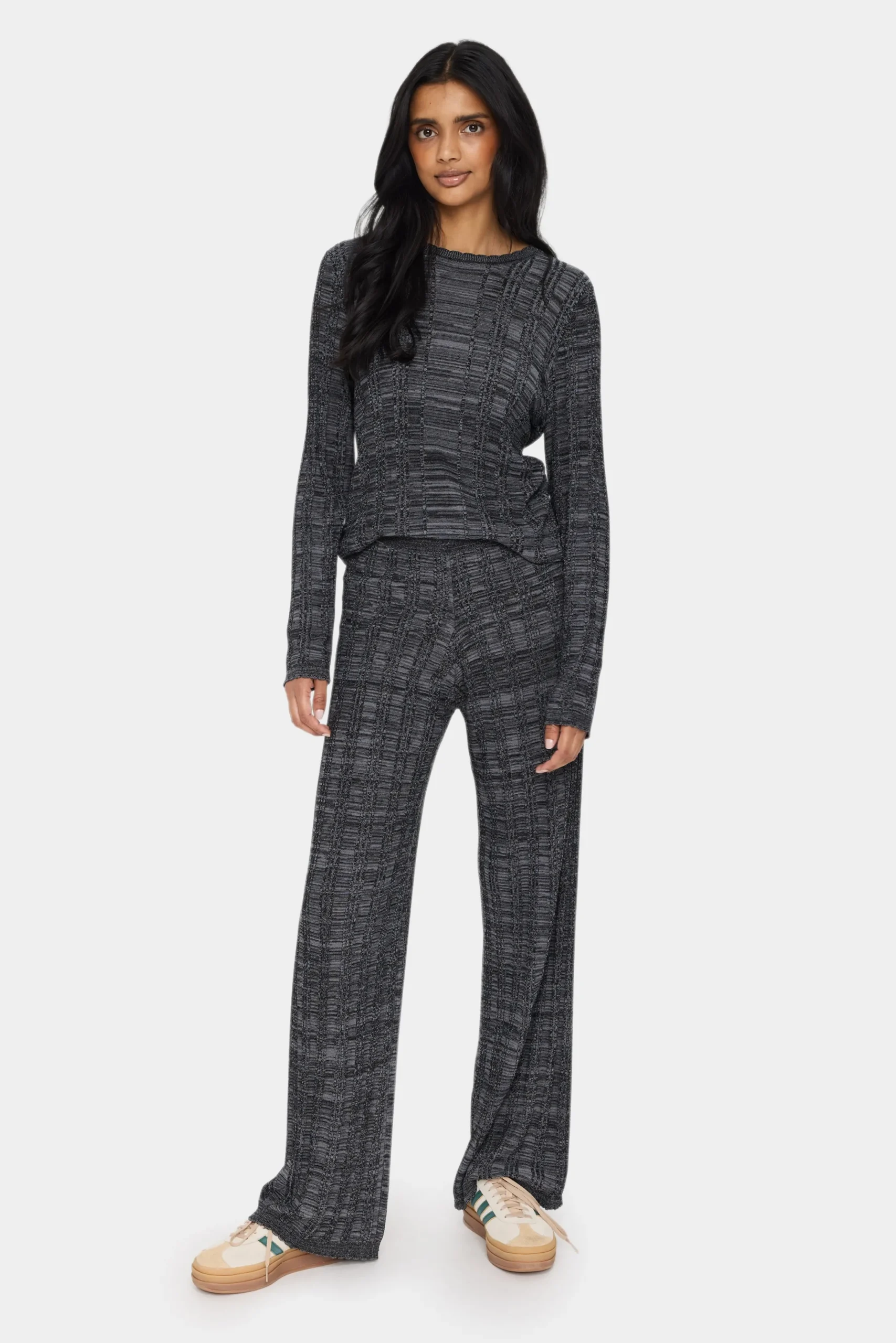 GwenSZ Pullover