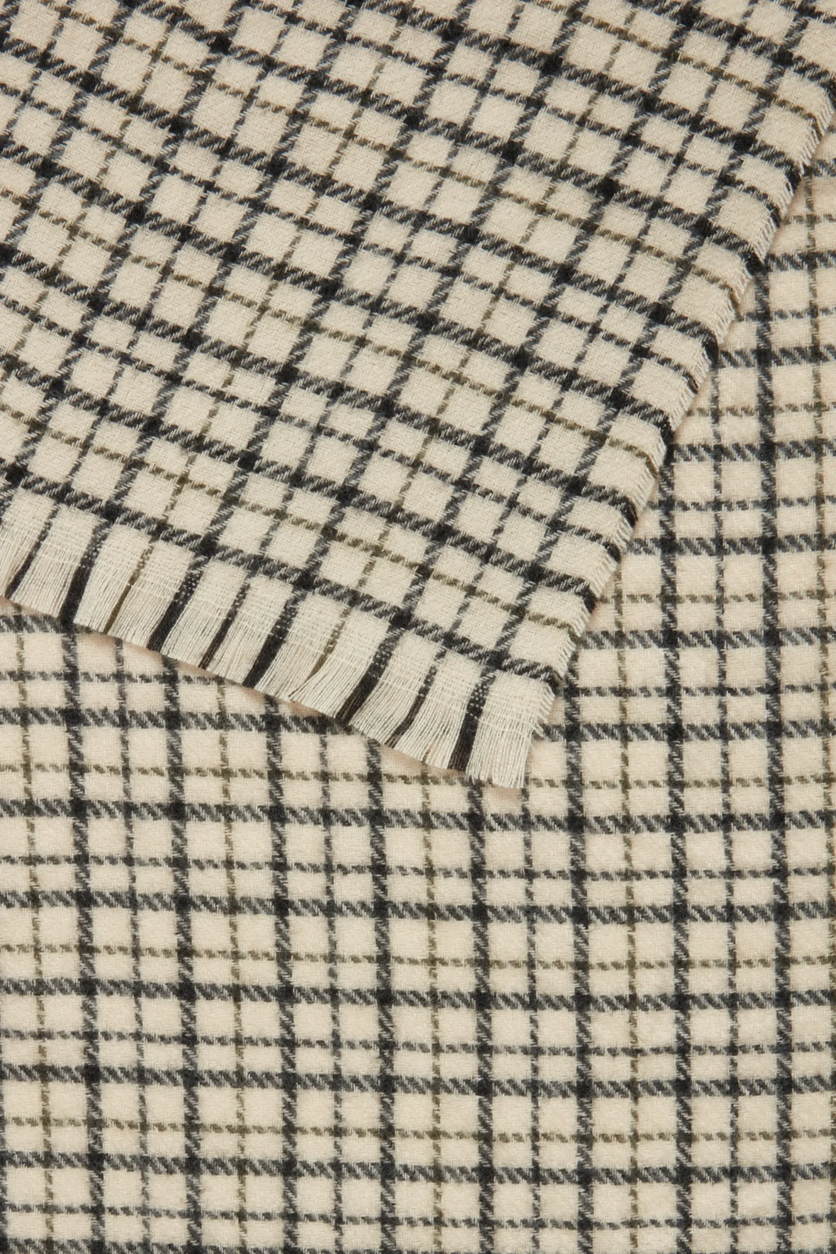 IAABENA Scarf