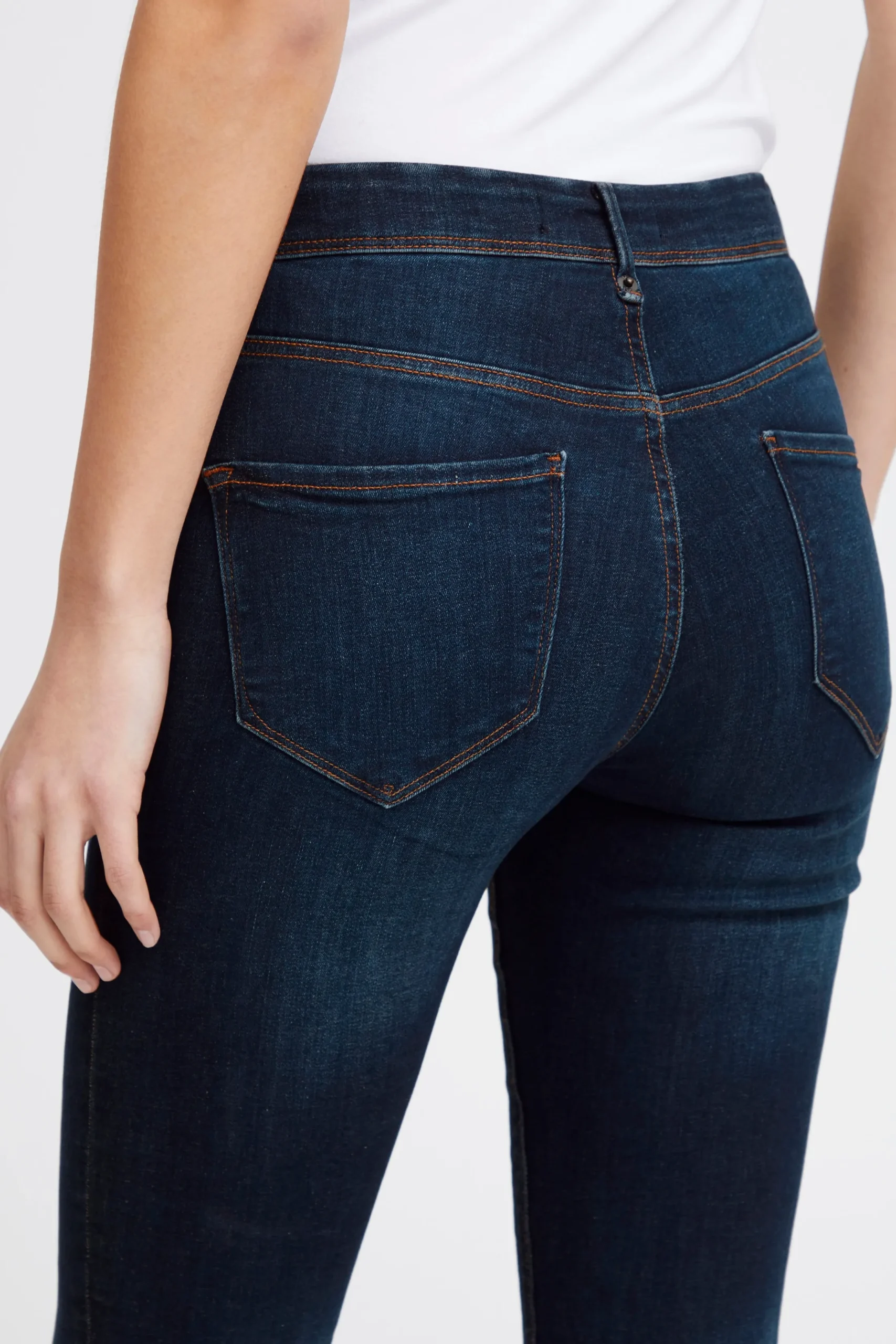 IHERIN Jeans