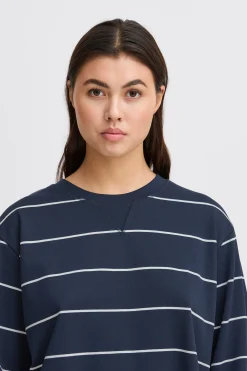 IHKALA T-shirt