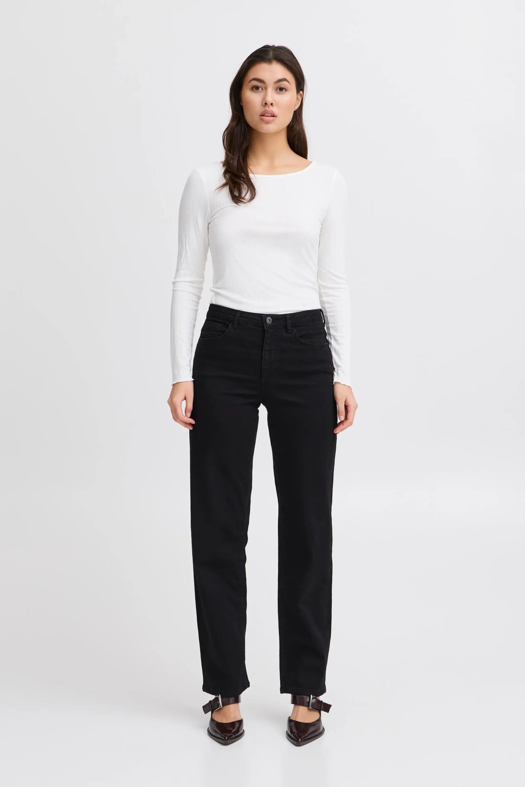 IHTWIGGY Jeans