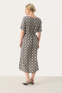 JosiaPW Dress