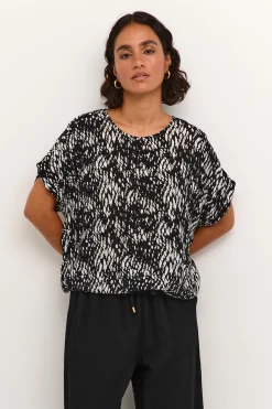 KAamber Blouse