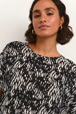 KAamber Blouse