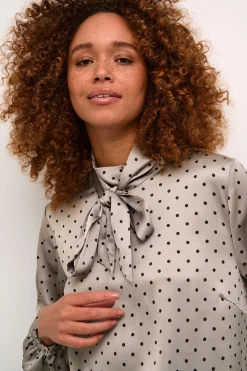 KAdonna Blouse