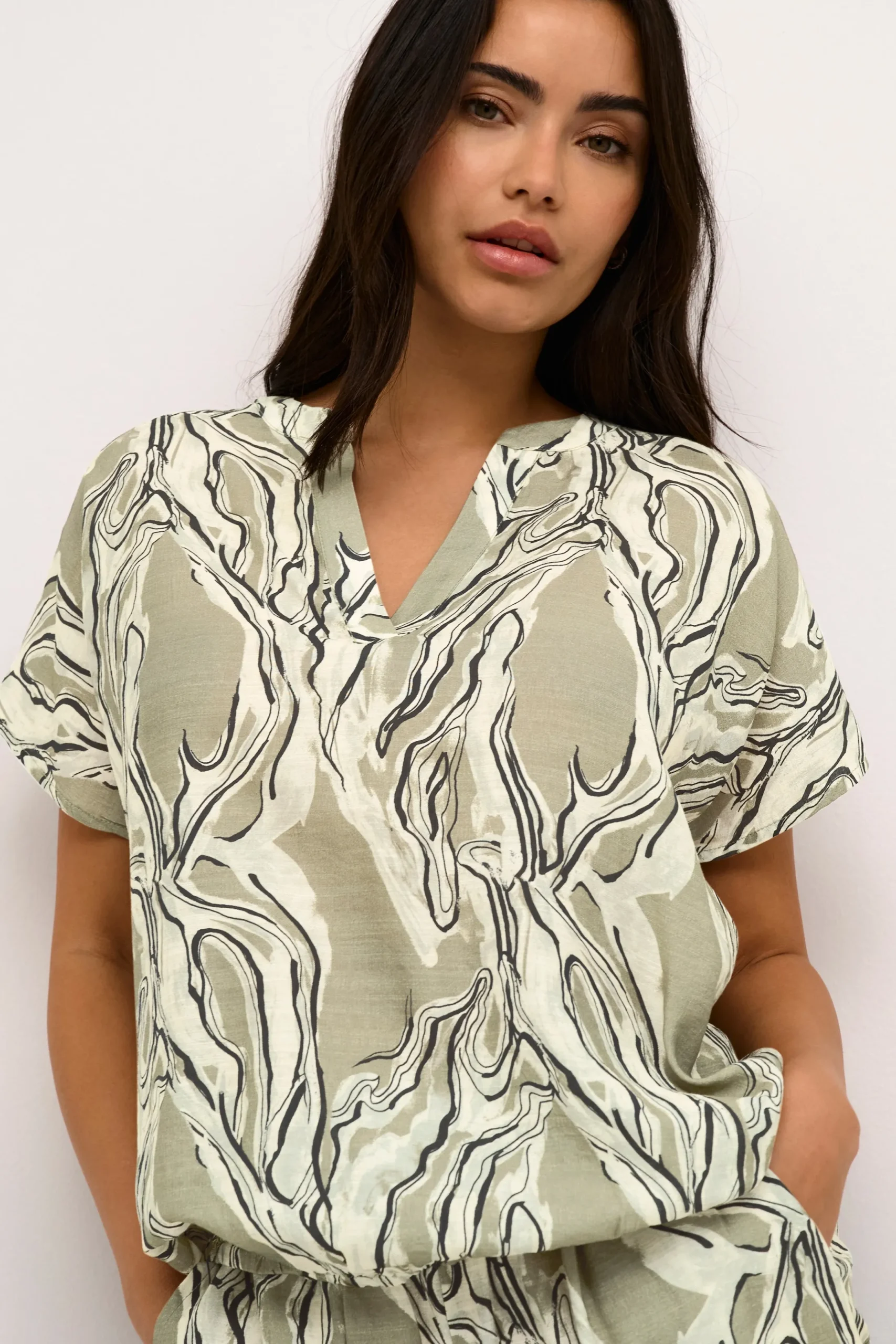 KAelino Blouse