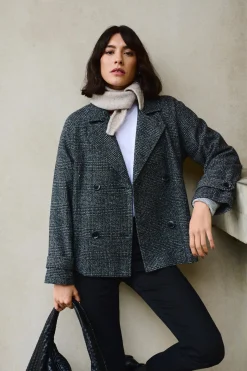 KAfabiola Outerwear