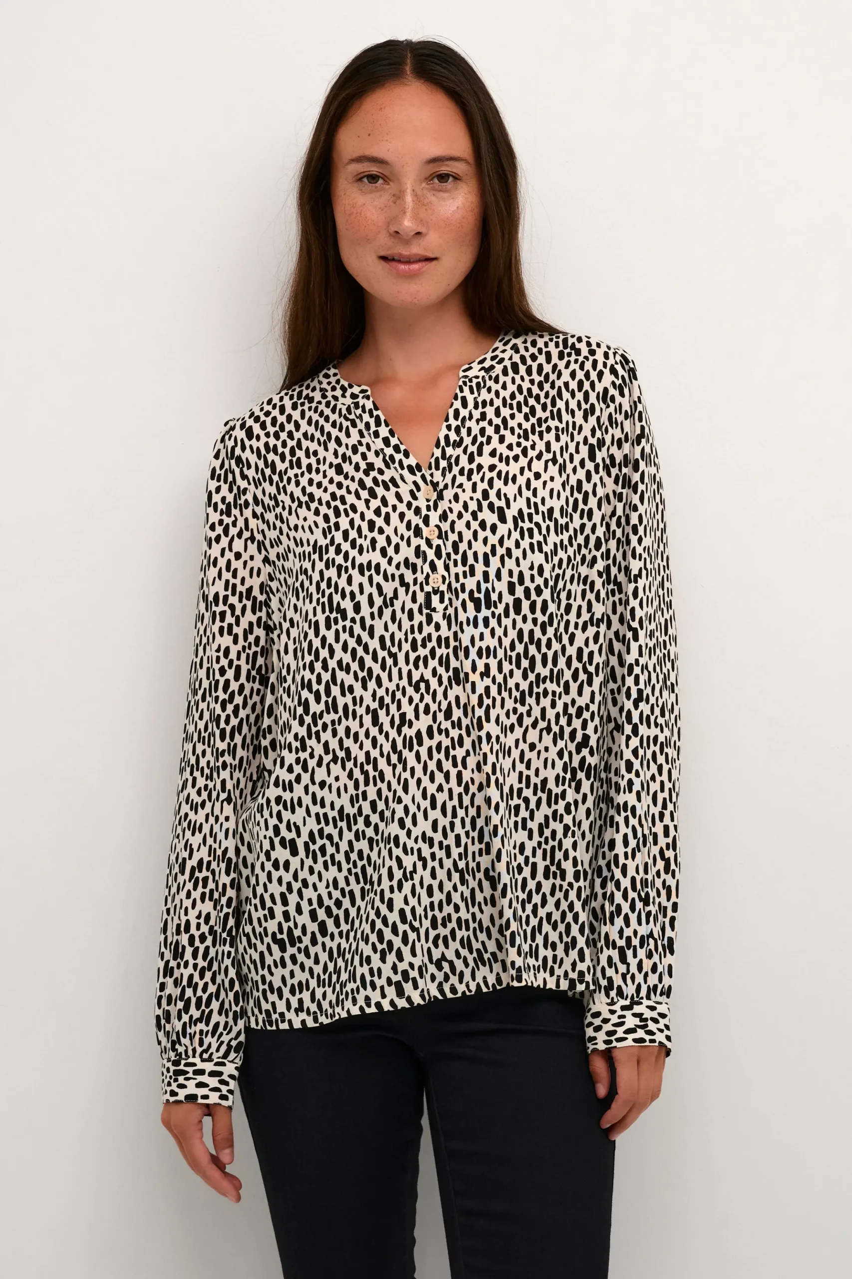 KAjetta Blouse