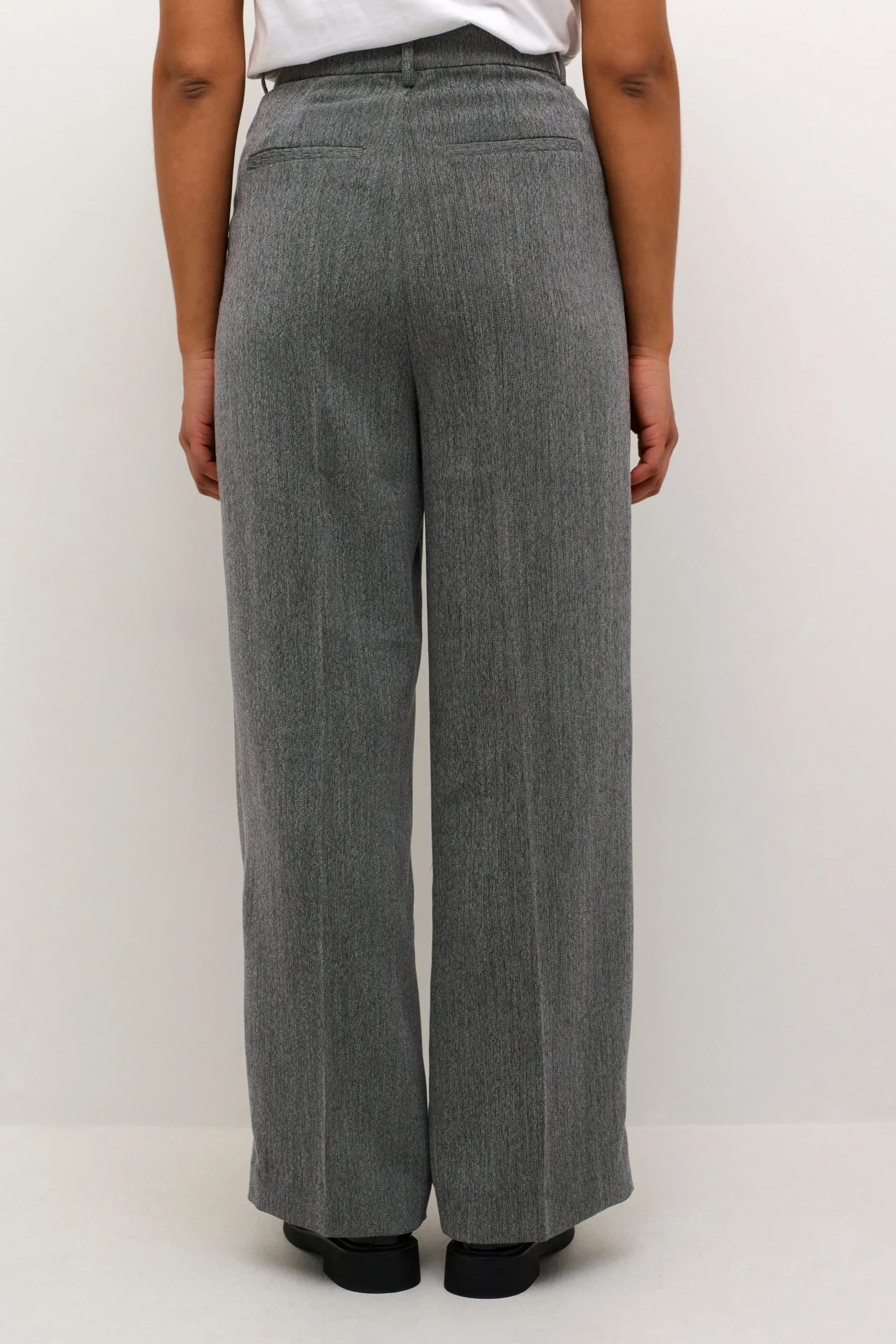 KAjosie Trousers
