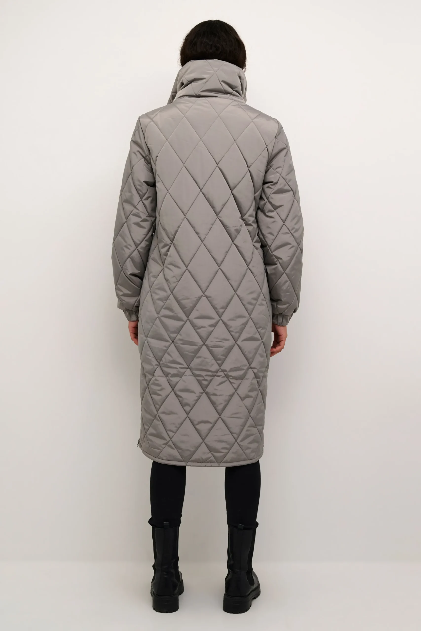 KAlindsay Outerwear