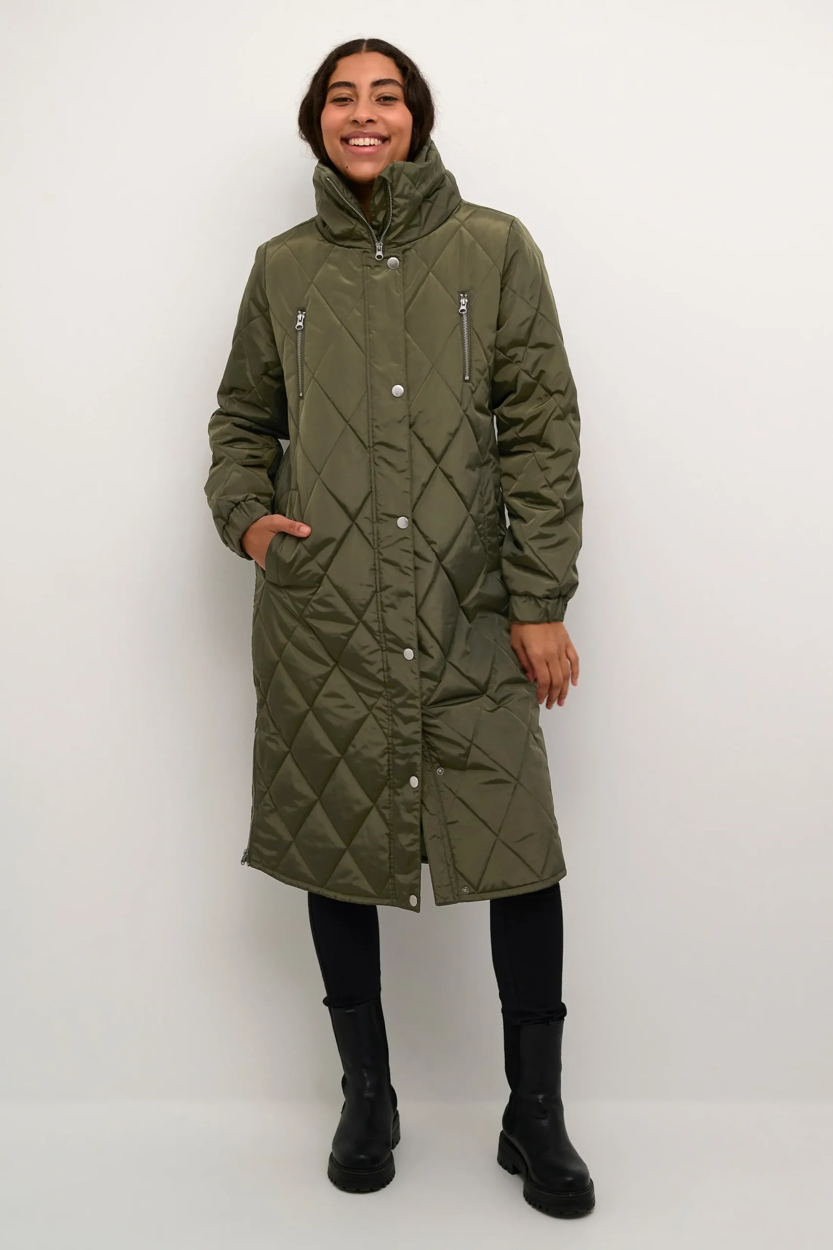 KAlindsay Outerwear