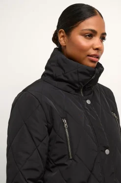 KAlindsay Outerwear