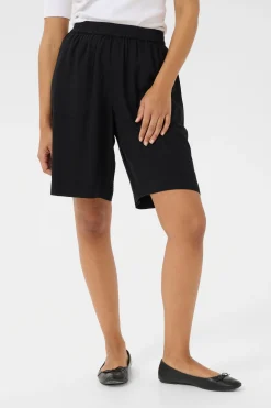 KAmilia Shorts