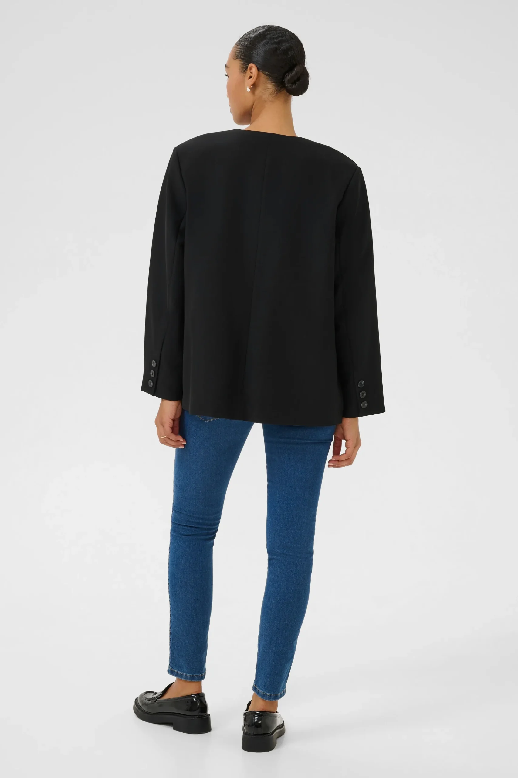 KAmolly Blazer