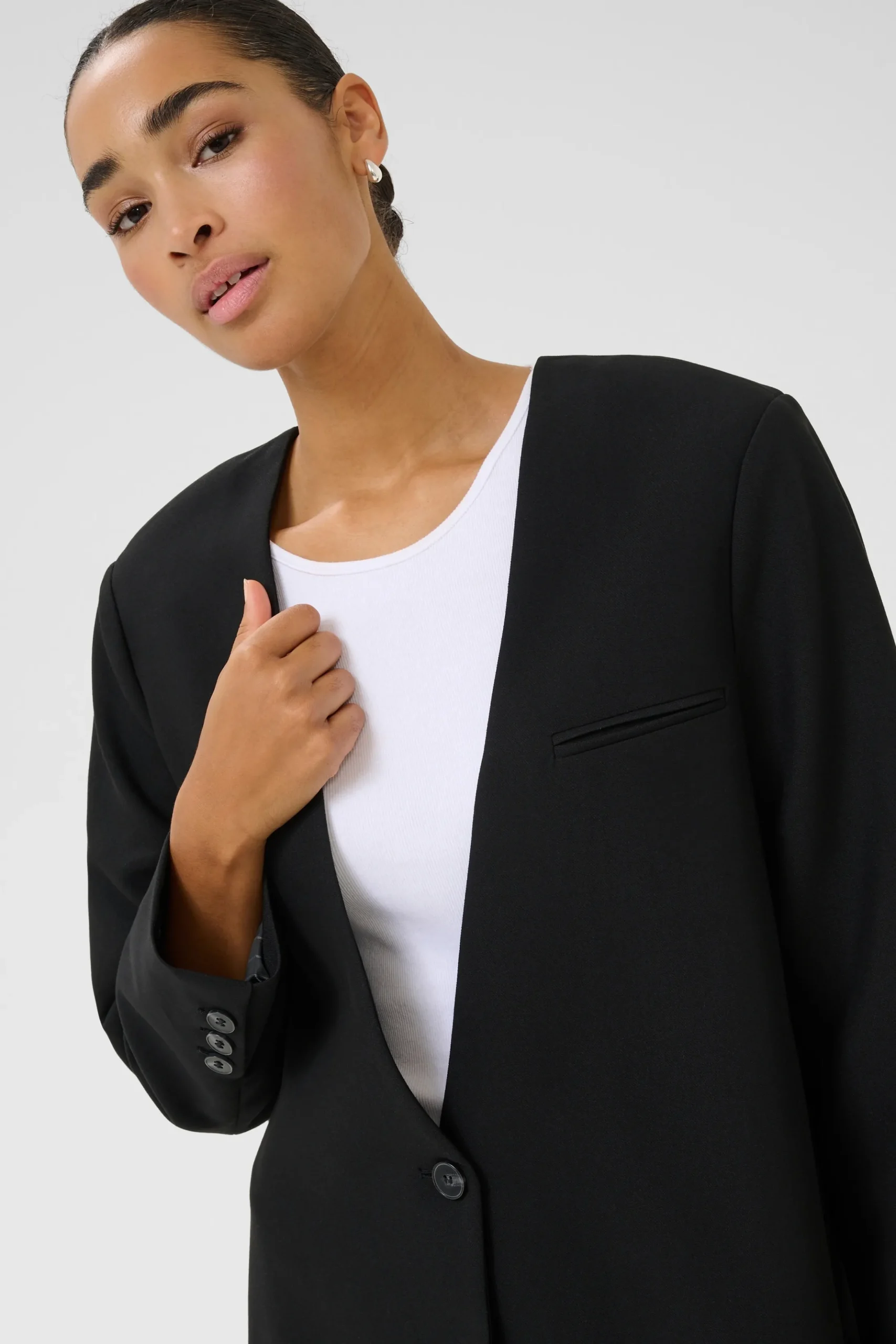 KAmolly Blazer