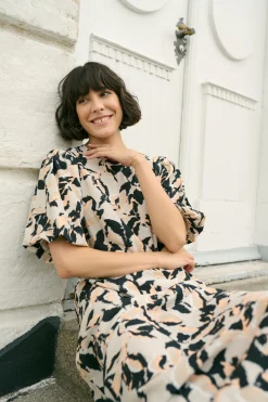 KApaco Dress
