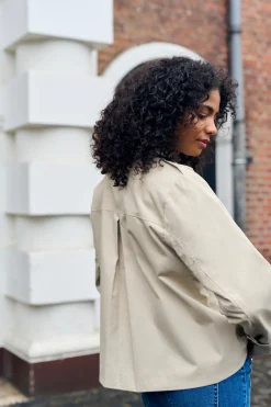KApatricia Outerwear