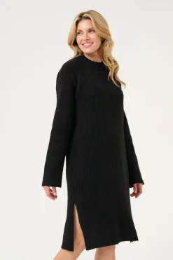 KArinya Dress