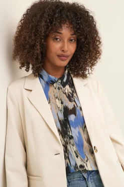 KAsakura Blazer