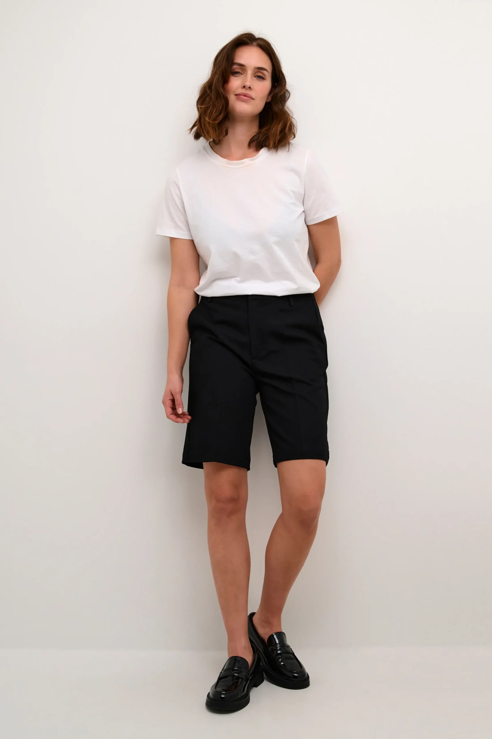 KAsakura Shorts