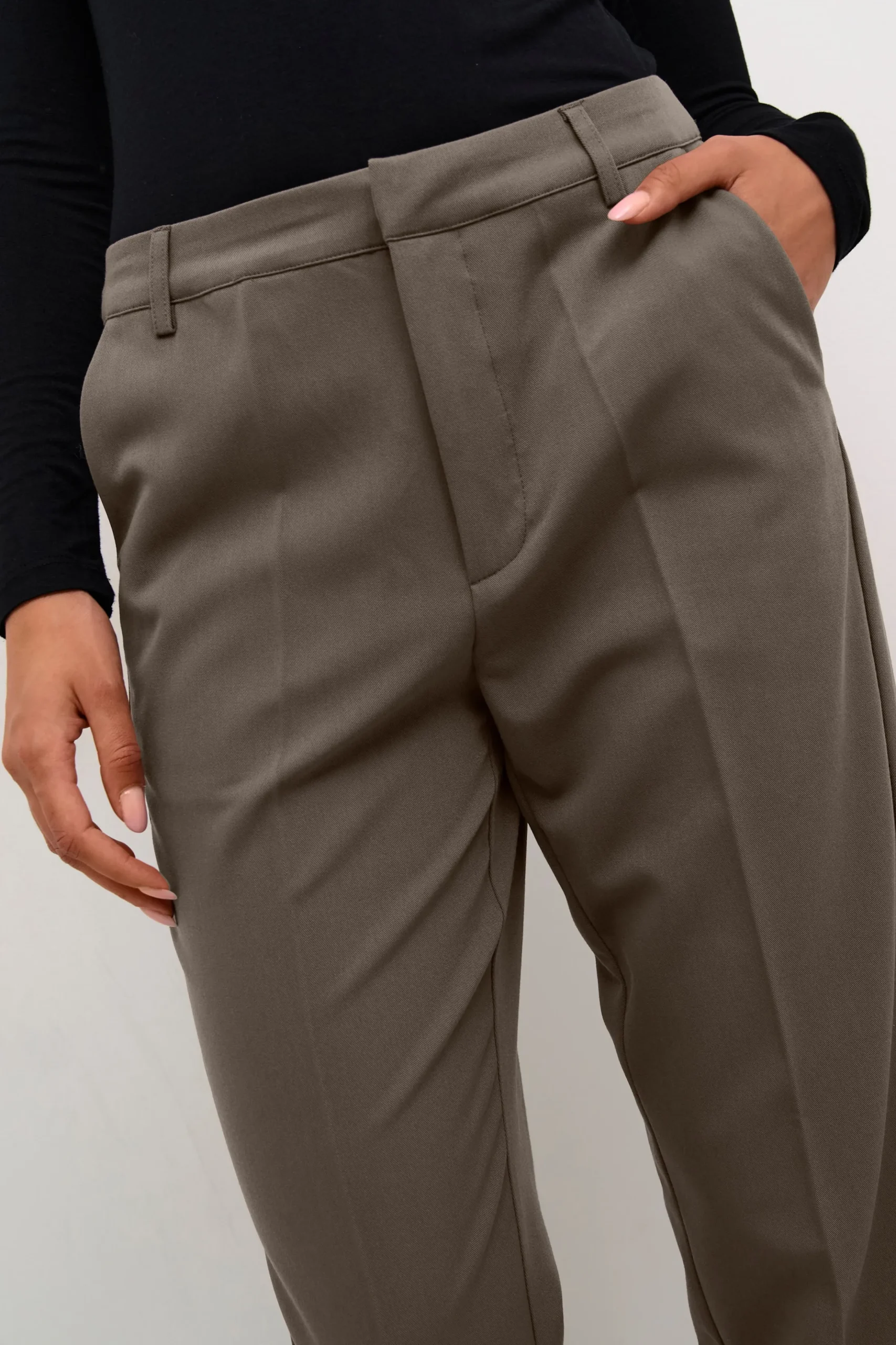 KAsakura Trousers