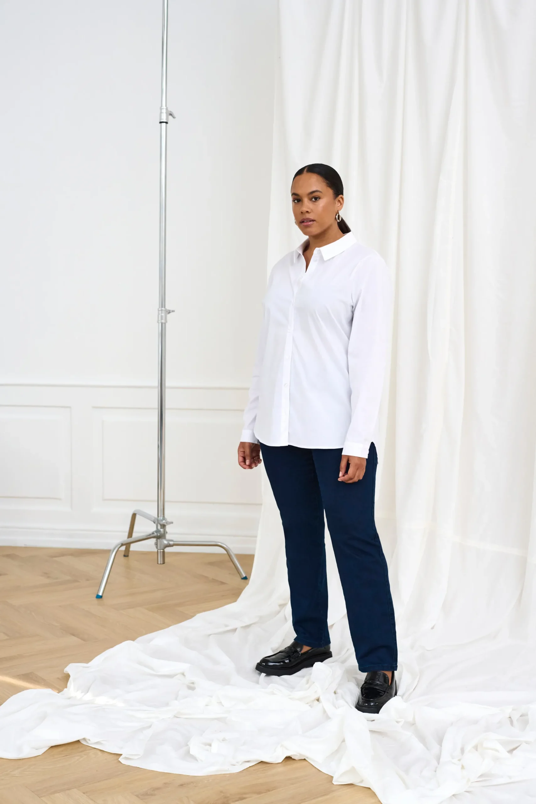 KAscarlet Shirt