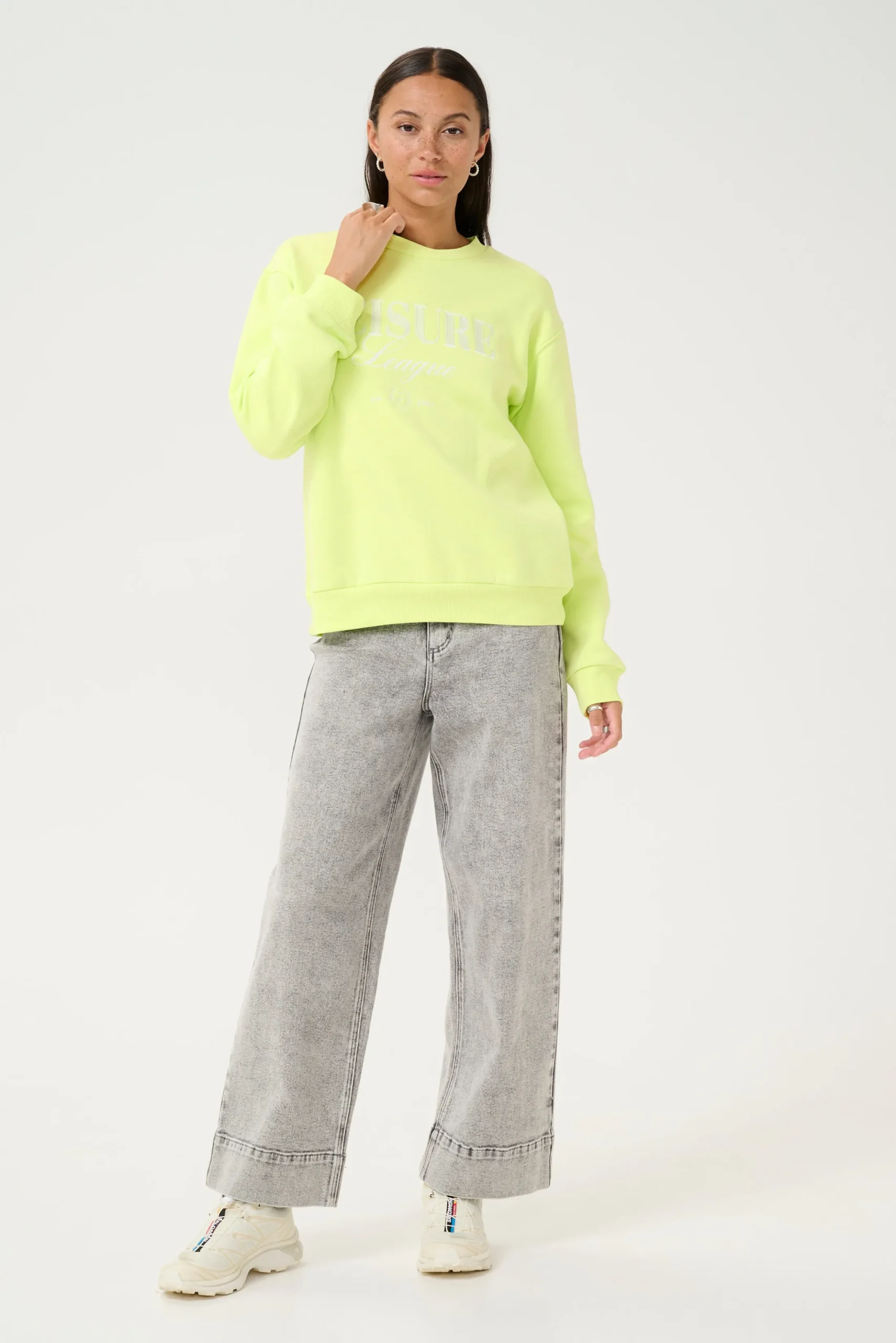KAviola Sweatshirt