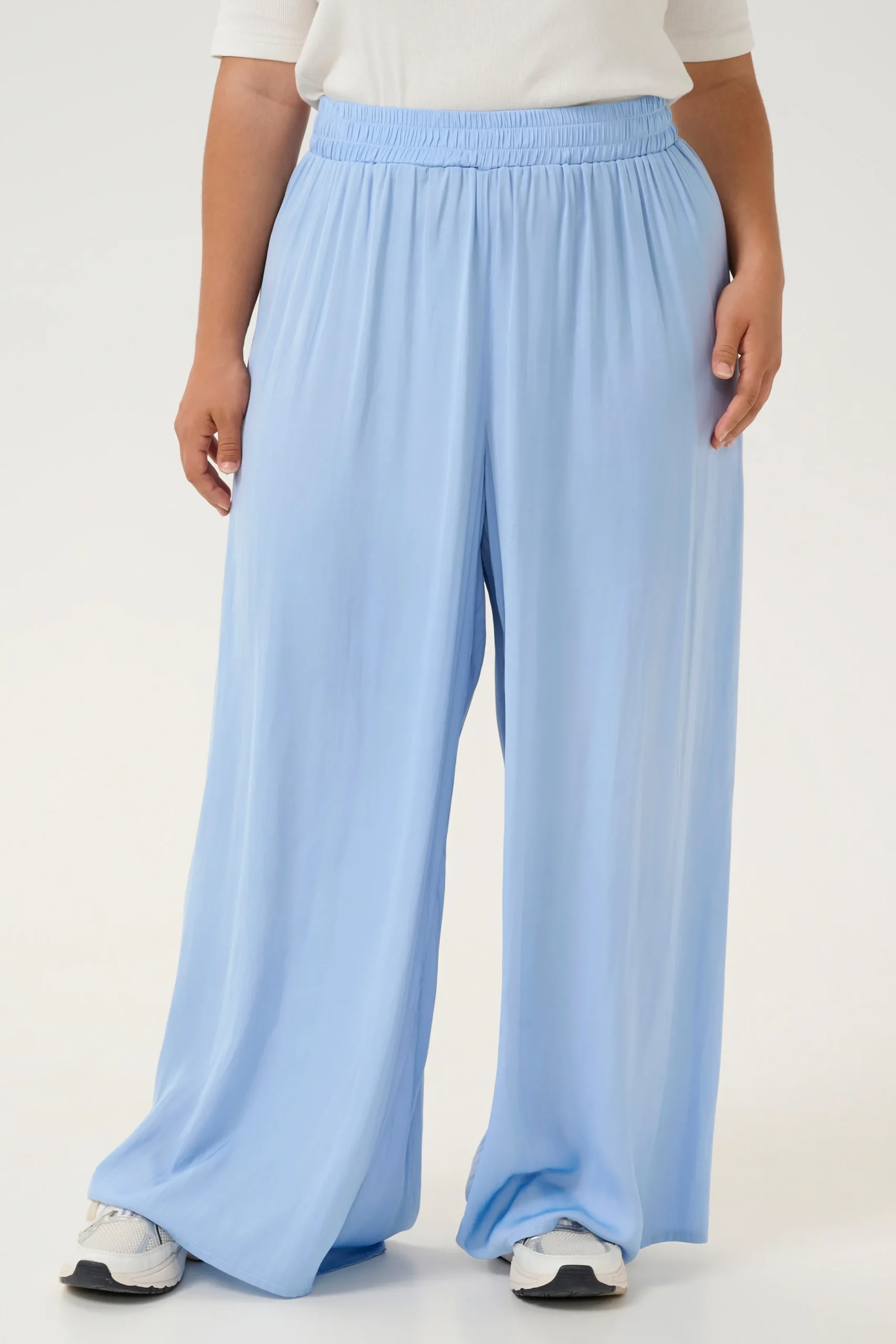 KCamalie Trousers