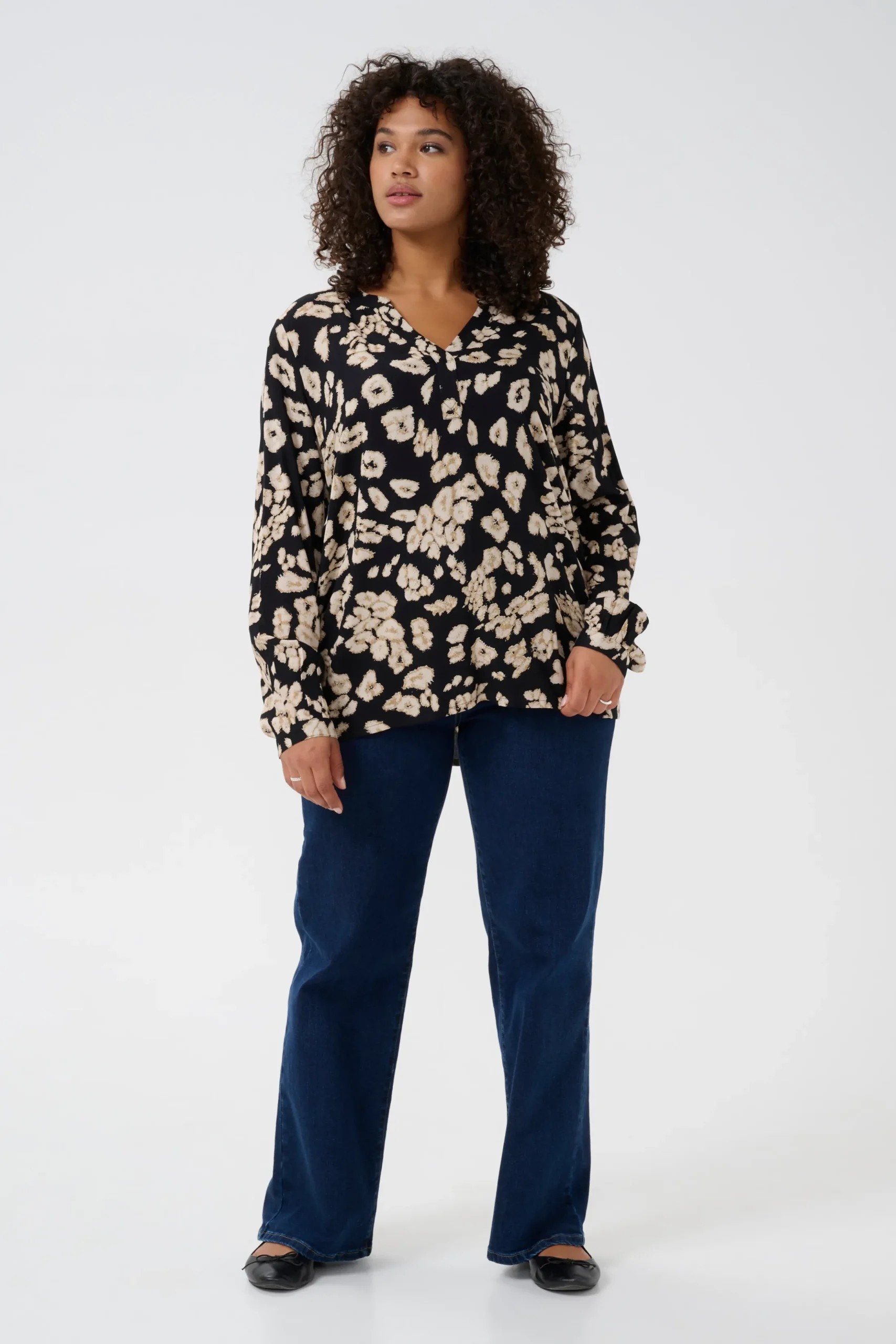 KCbella Blouse