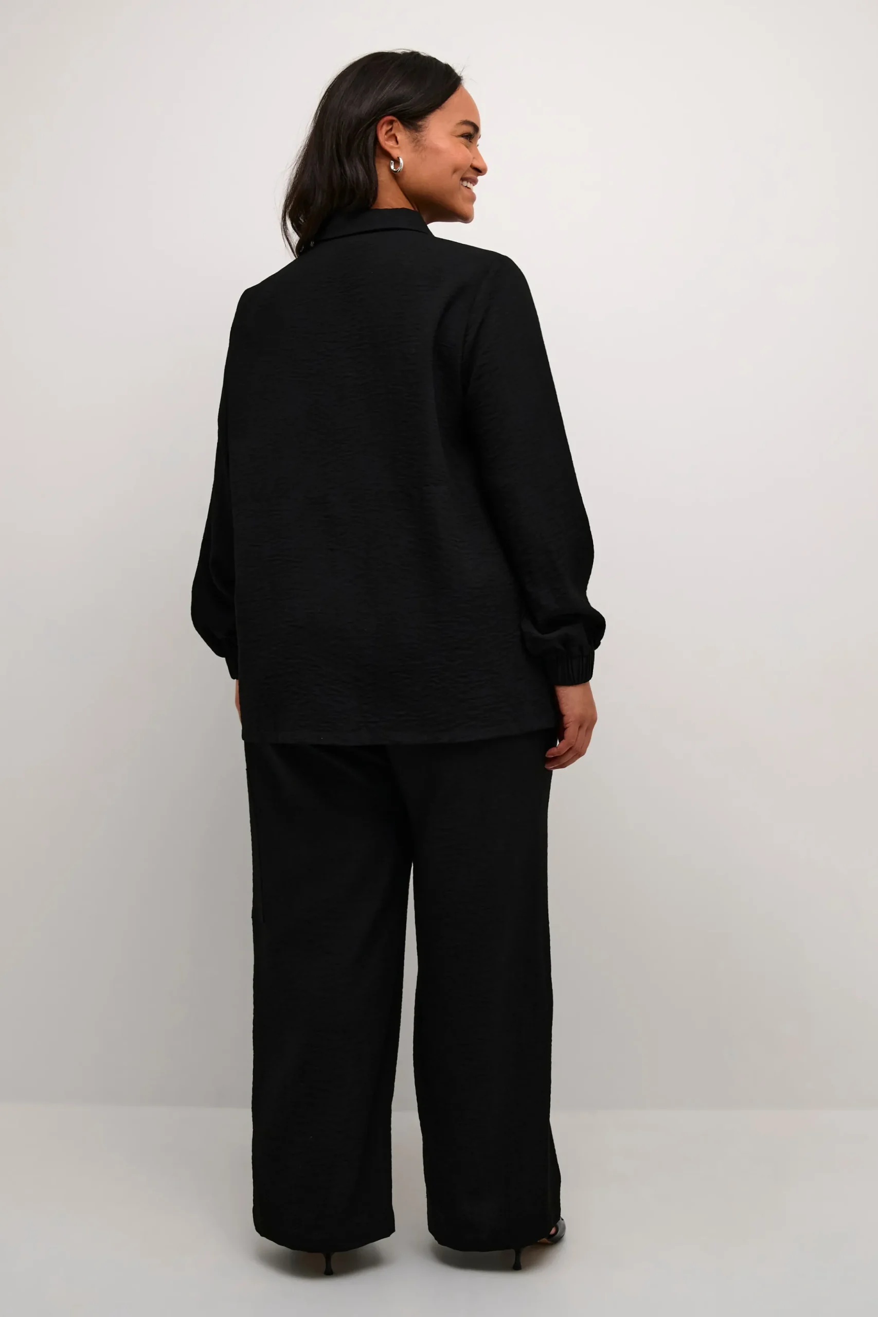 KCbella Shirt