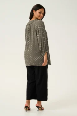 KCbetty Blouse