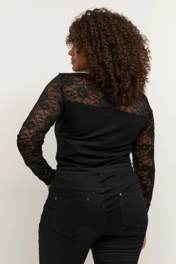 KClaura Blouse