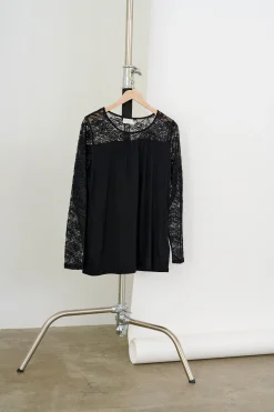 KClaura Blouse
