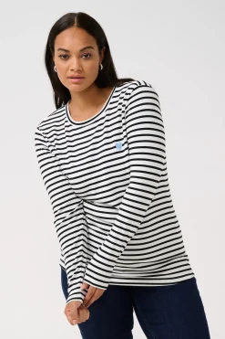 KClia T-shirt