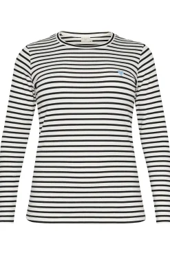 KClia T-shirt