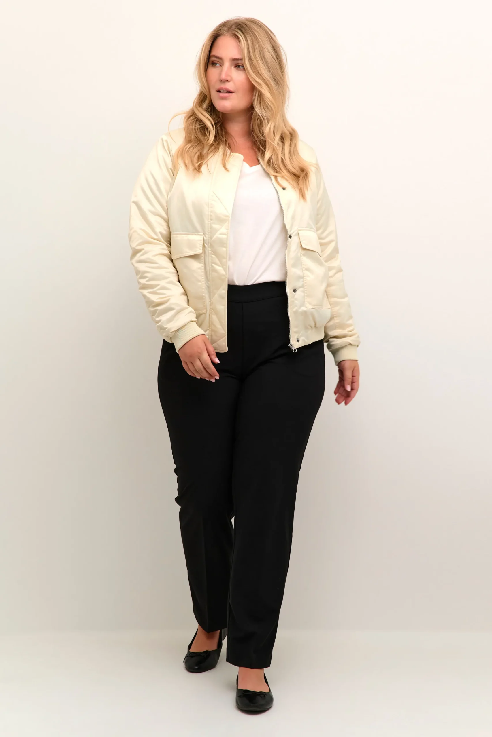 KCmagda Outerwear