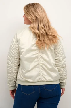 KCmagda Outerwear