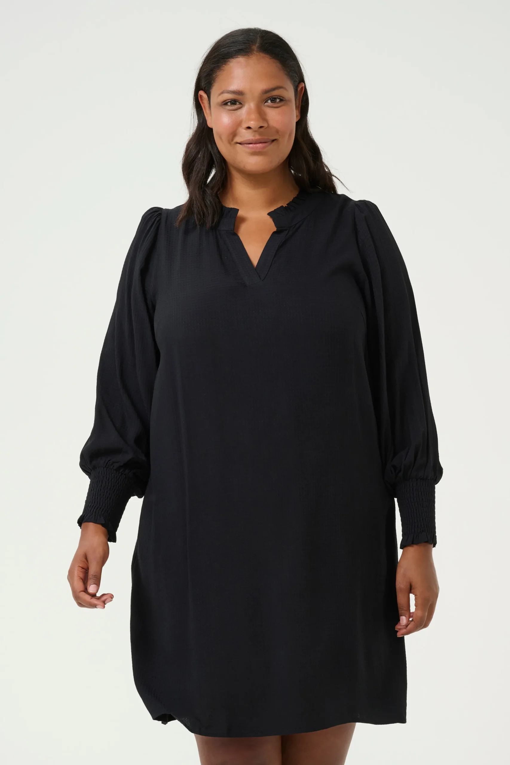 KCmahlena Dress