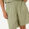 KCmille Shorts
