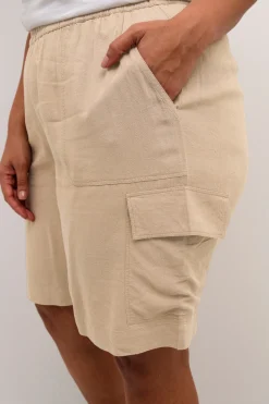 KCmille Shorts