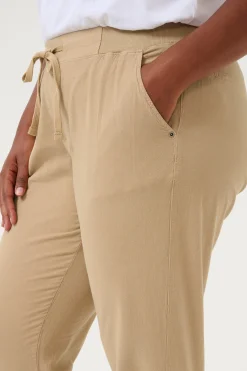 KCnana Capri pants