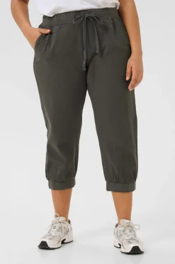 KCnana Capri pants