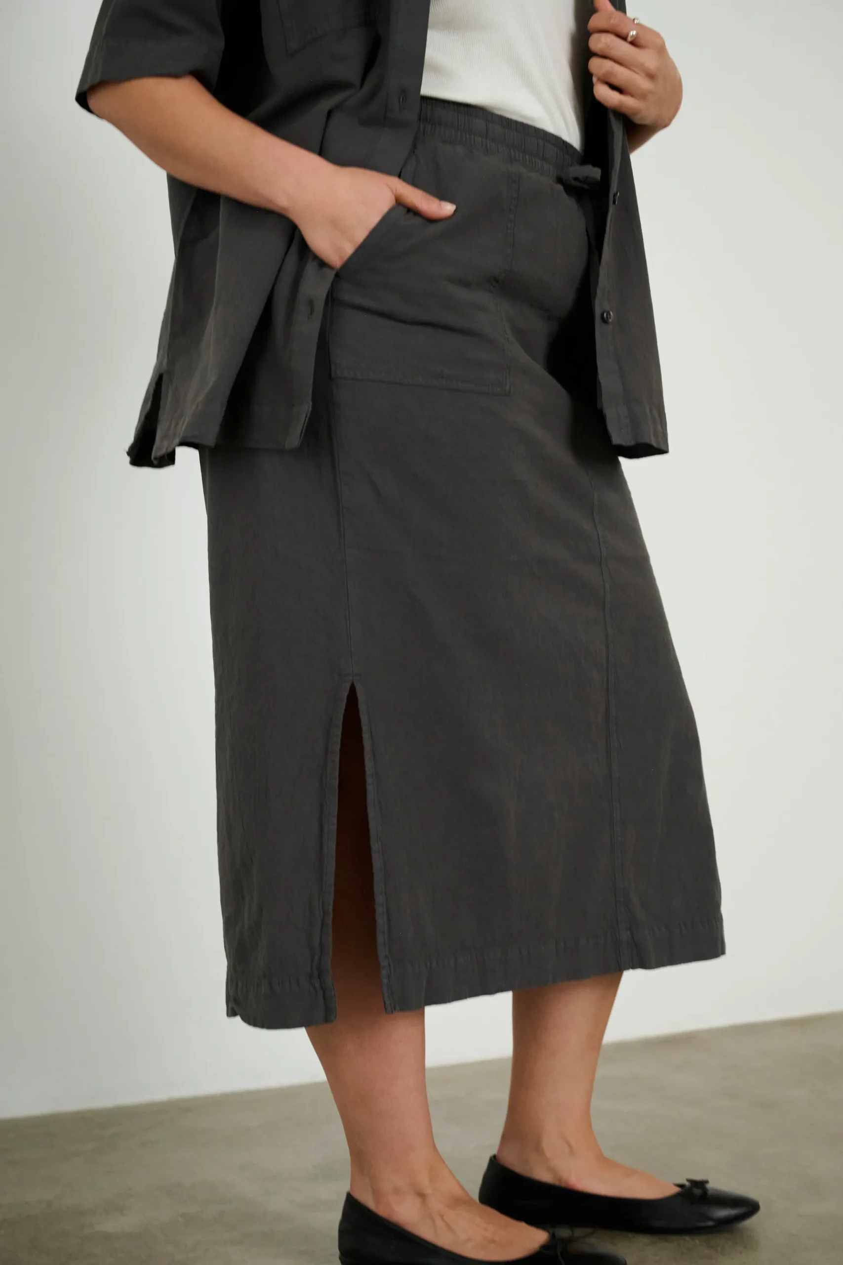 KCnana Skirt