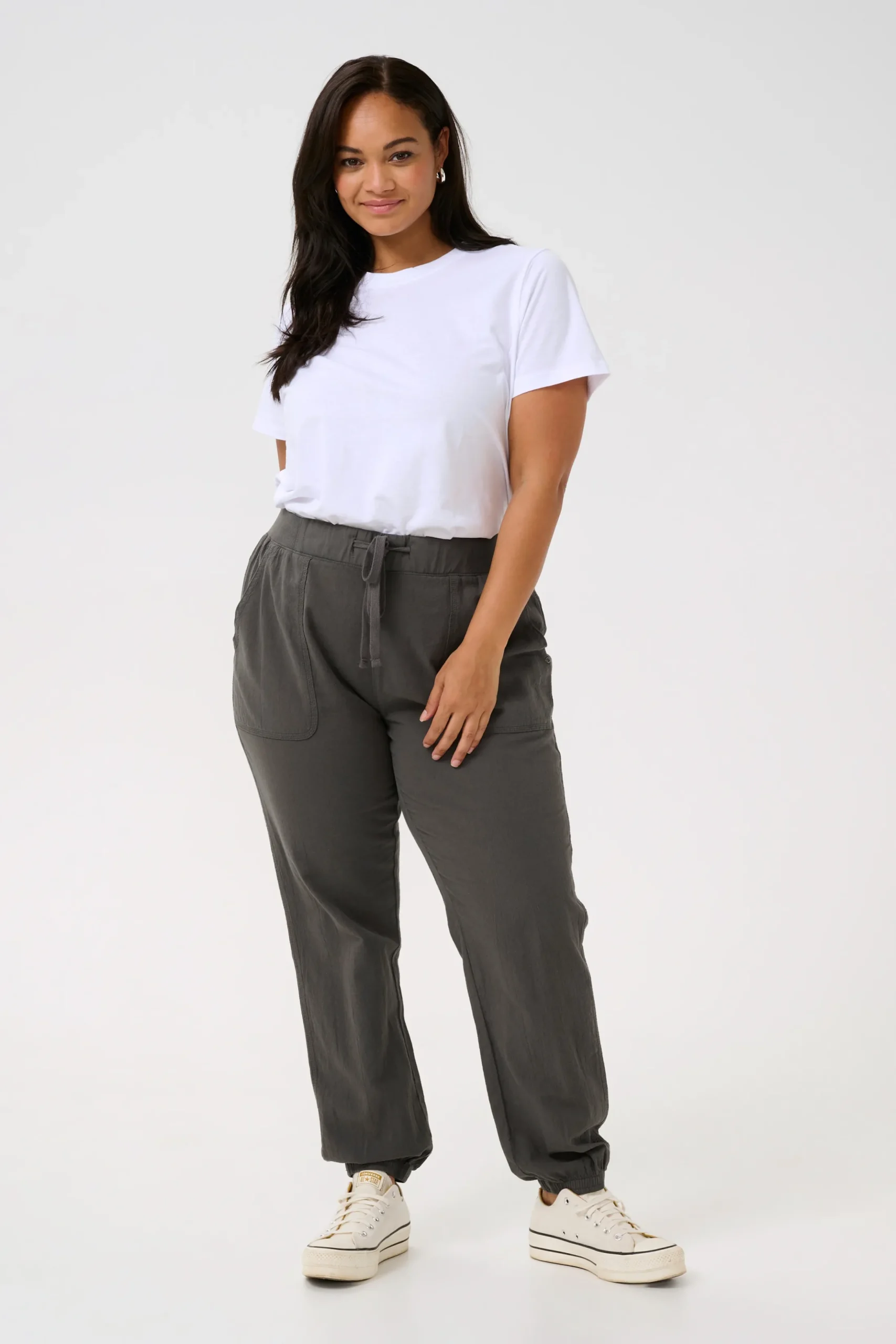 KCnana Trousers