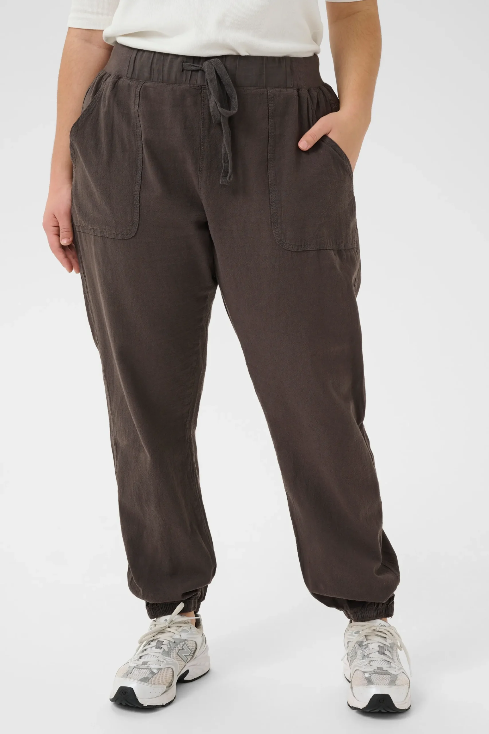 KCnana Trousers