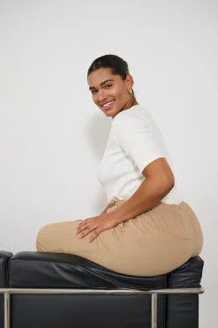 KCnana Trousers
